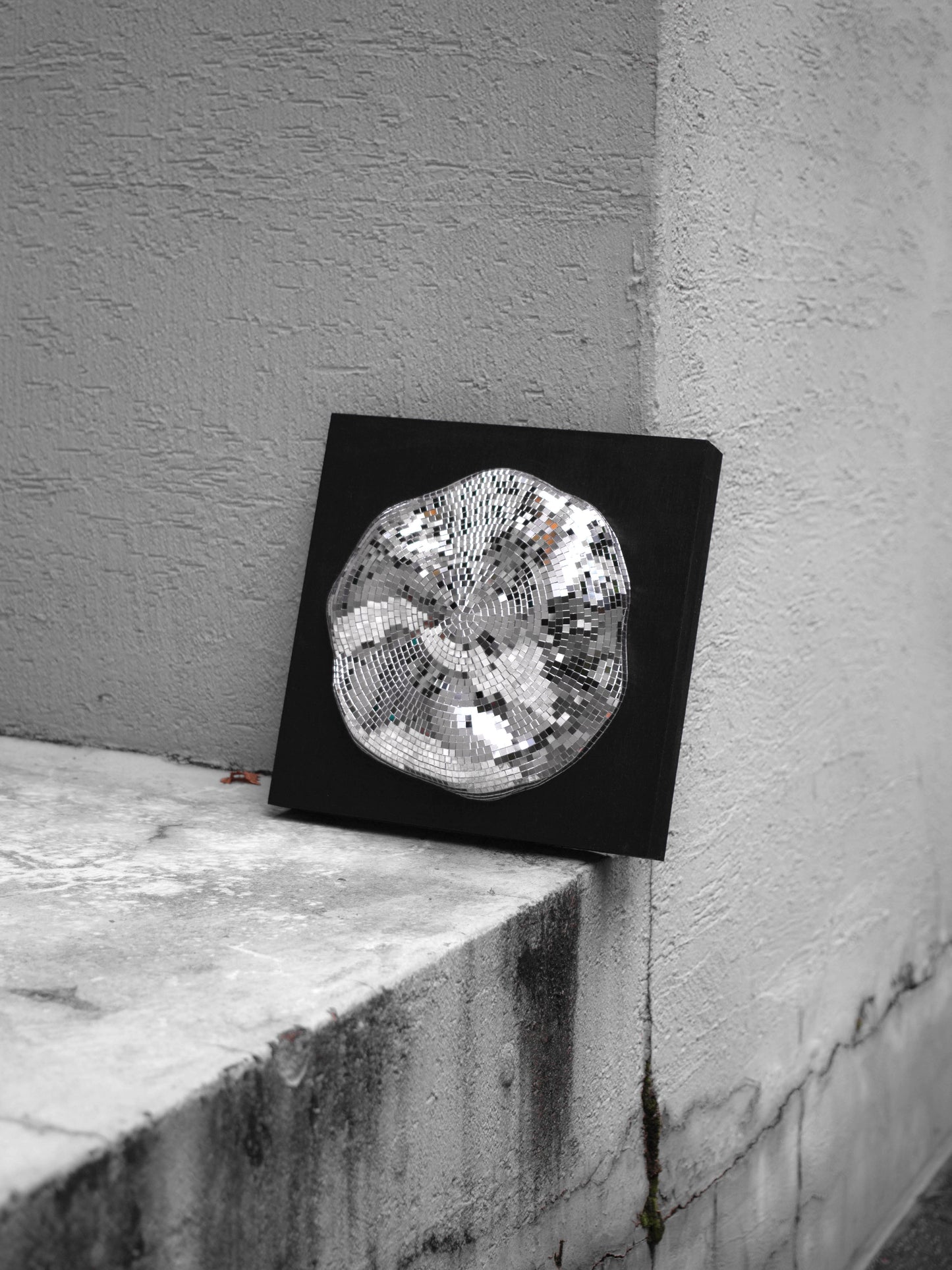 Event horizon / white hole #1