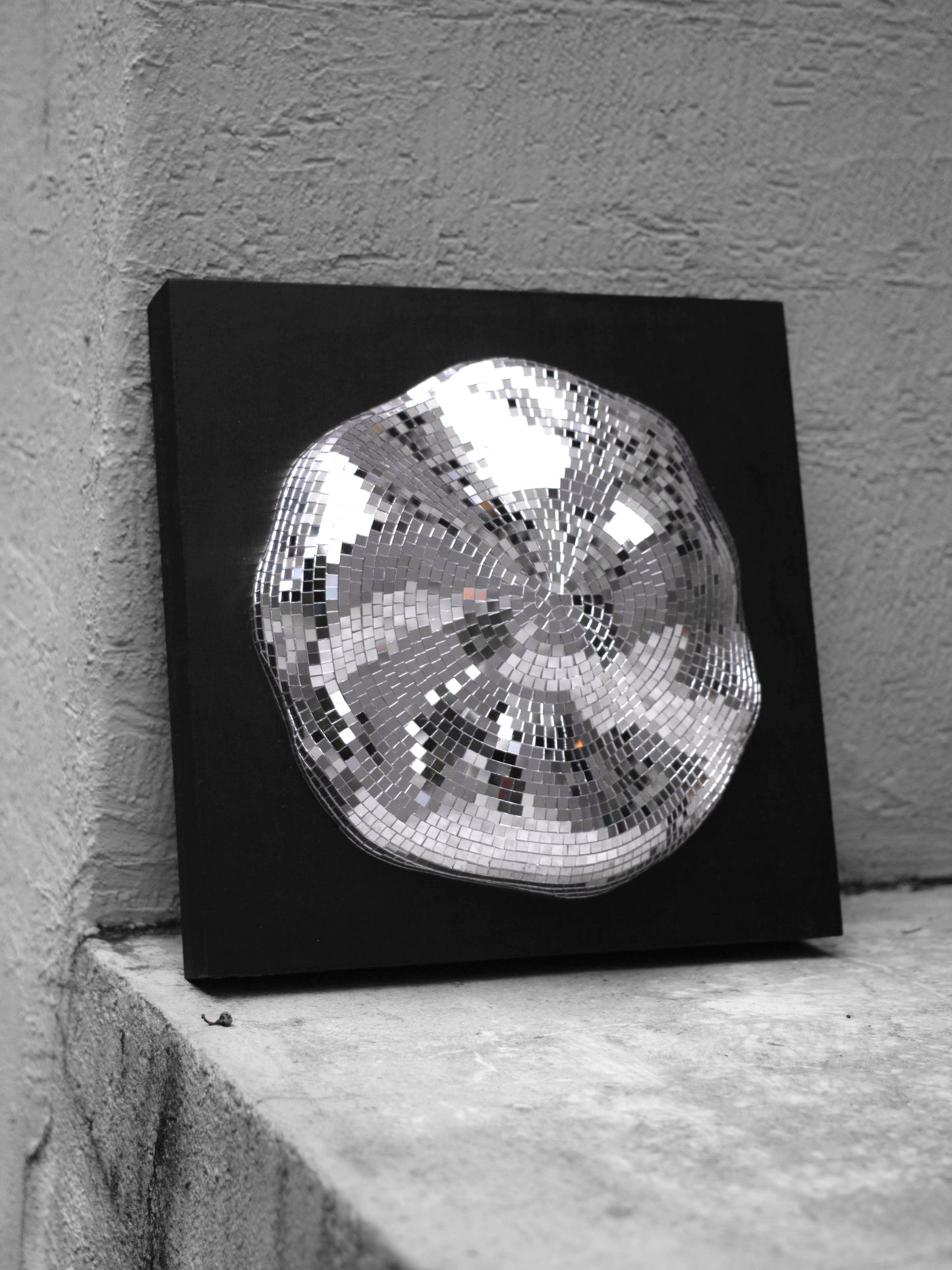 Event horizon / white hole #1