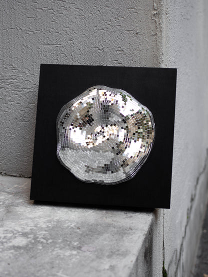 Event horizon / white hole #2